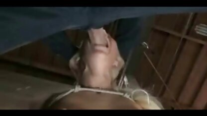 गुदा सेक्स के सदस्यों के साथ खुशी की दीवार में छेद में फुल एचडी हिंदी सेक्सी फिल्म