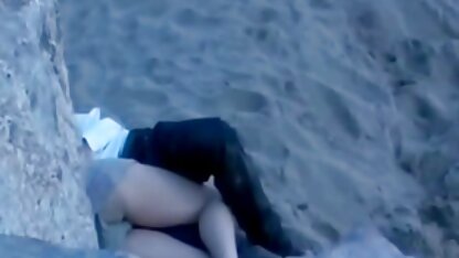 पूरे जोरों में फुल एचडी सेक्सी फिल्म वीडियो में पार्टी खुशमिजाज आदमी
